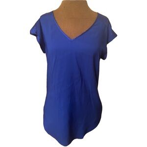 Short Sleeve Blue Express V-neck Top
